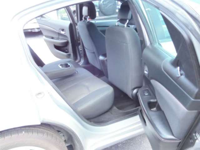 2013 Dodge Avenger SE 4dr Sedan